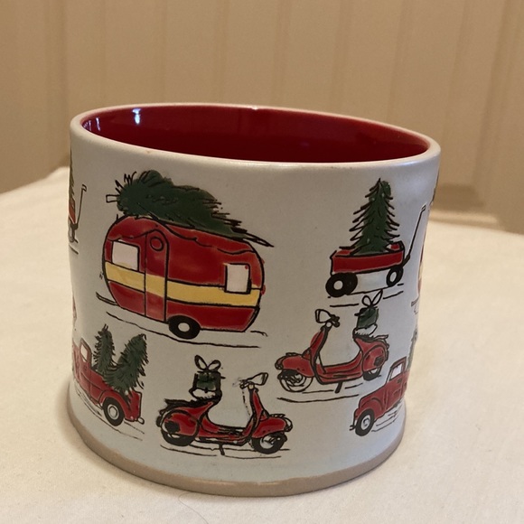 In Homestylez Christmas Whimsical Retro Designed Mug Cup Oversized Holds 16 Oz - Picture 3 of 6